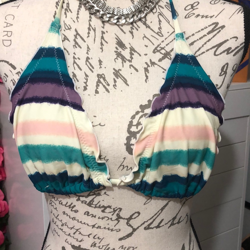 Bikini 2-piece - Picture 2 of 3